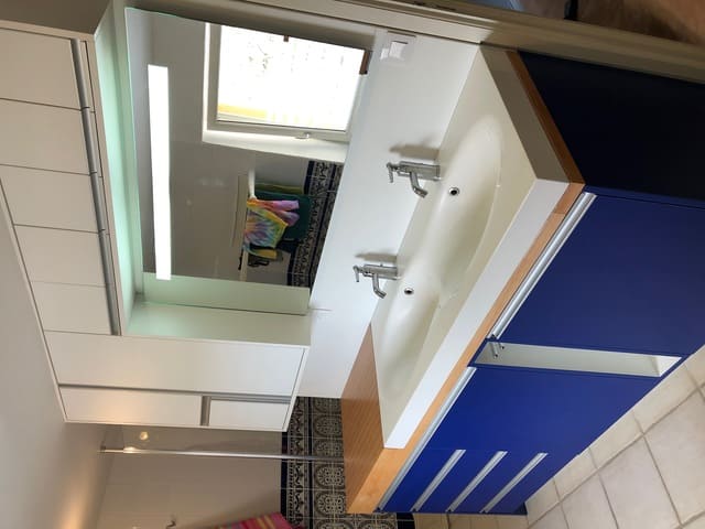 Ensemble meubles salle de bain haut et bas