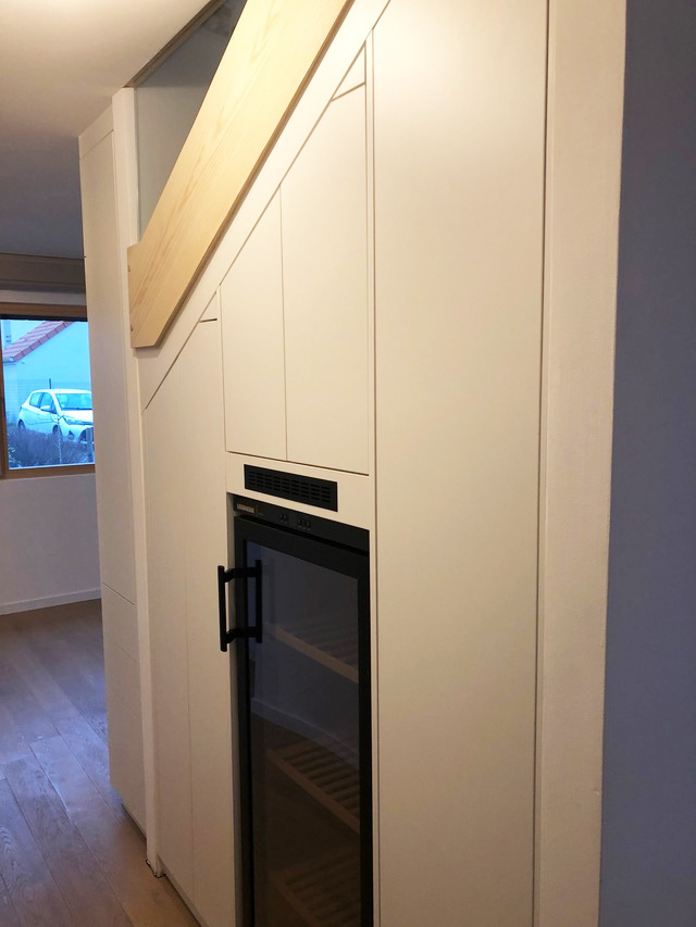 Meuble sous escalier