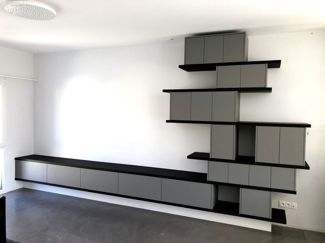 Meuble média et vaisselier pour un mur télévision