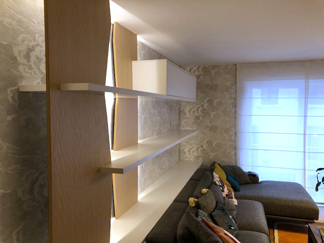 Meuble de rangement et habillage mural illuminé