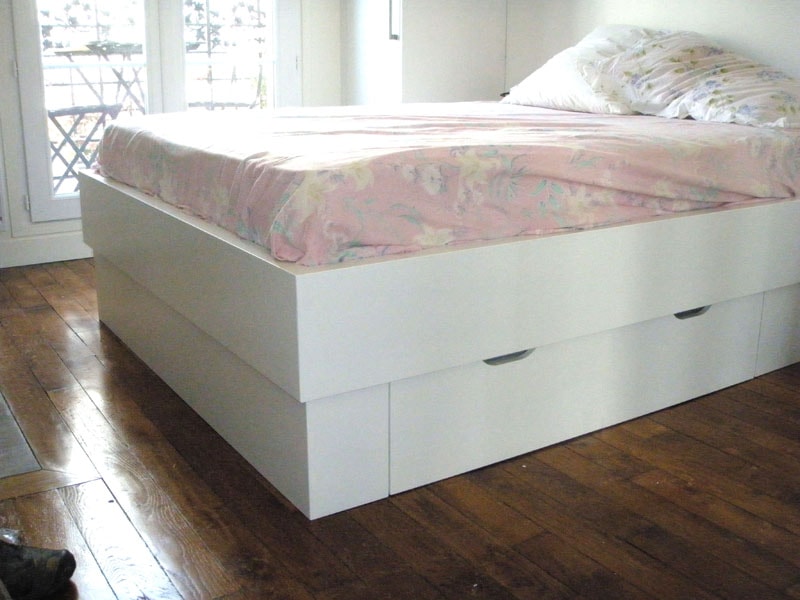 Agencement chambre laqué blanc