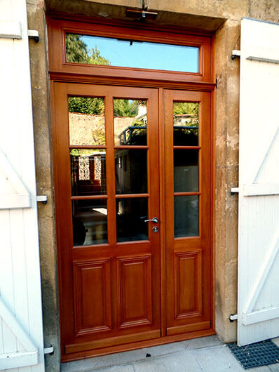 porte d'entrée en chêne