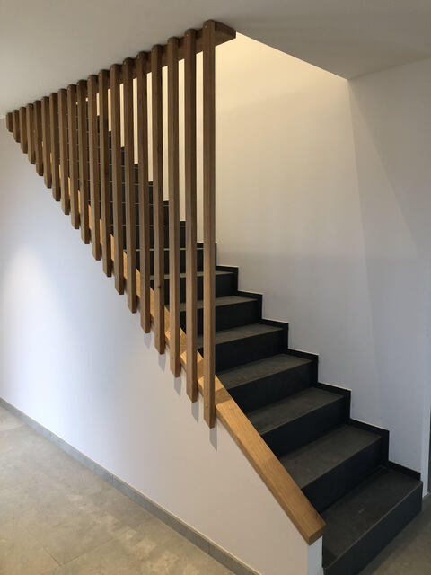 Cloison d'escalier