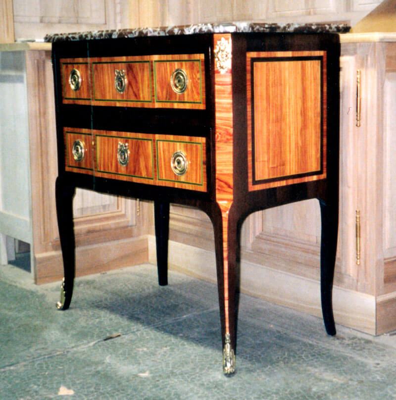 Commode transition